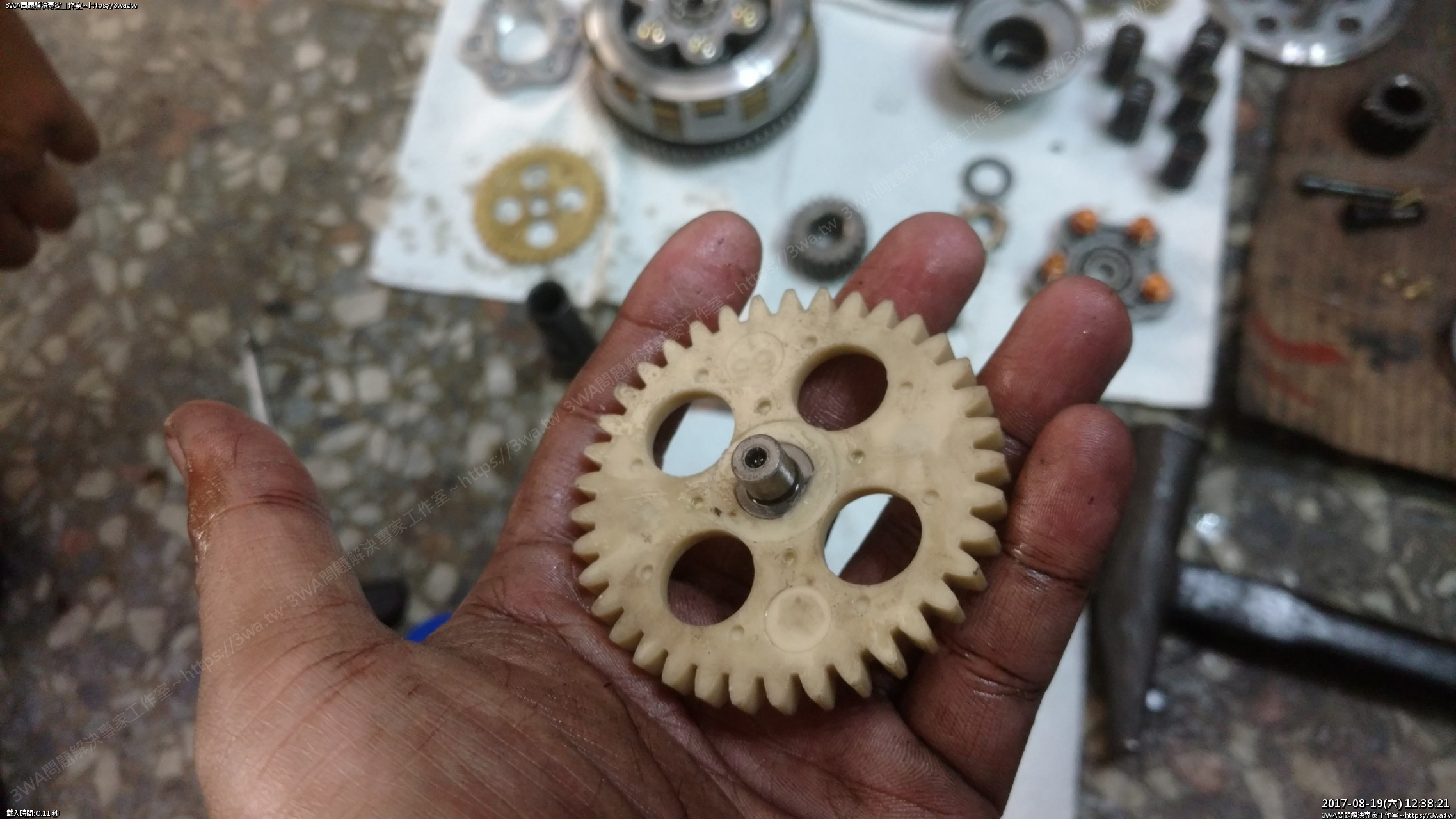 //demo.3wa.tw/photo/small.php?w_size=1280&compassion=95&file_name=users/shadow/1503157335_16.jpg&rotate=90