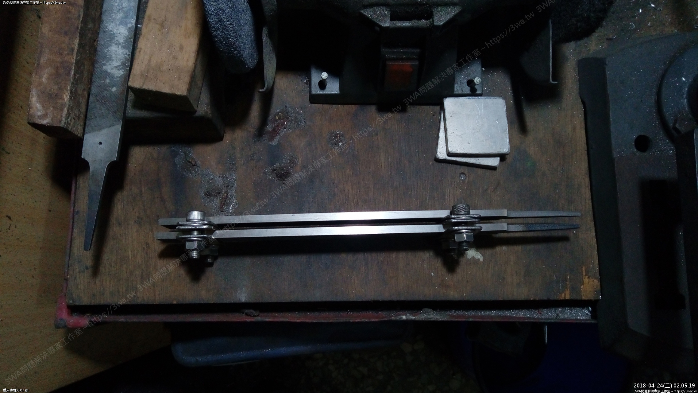 //demo.3wa.tw/photo/small.php?w_size=1280&compassion=95&file_name=users/shadow/1524506814.jpg&rotate=90