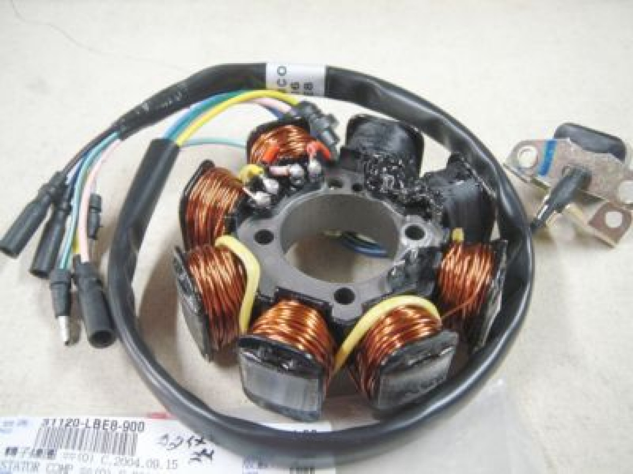 //demo.3wa.tw/photo/small.php?w_size=1280&compassion=95&file_name=users/shadow/1635143843_1.png&noshow=1