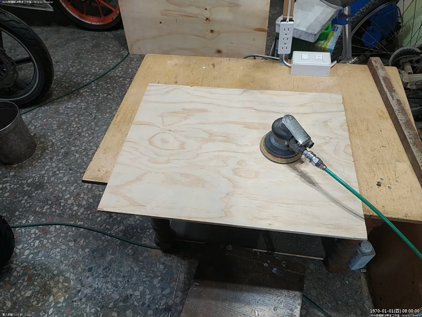 //demo.3wa.tw/photo/small.php?w_size=1280&compassion=95&file_name=users/shadow/1676855350.jpg&rotate=90