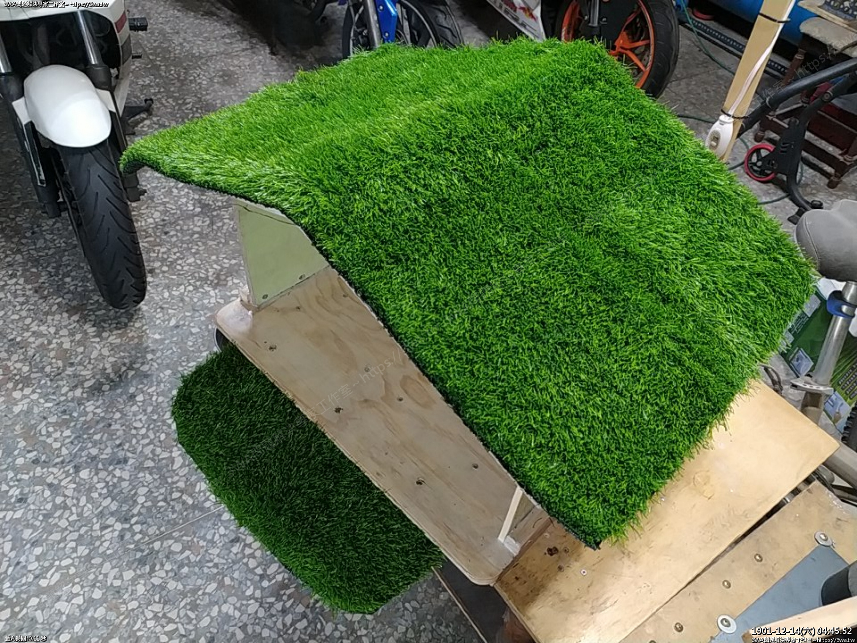 //demo.3wa.tw/photo/small.php?w_size=1280&compassion=95&file_name=users/shadow/1677071358.jpg&rotate=90